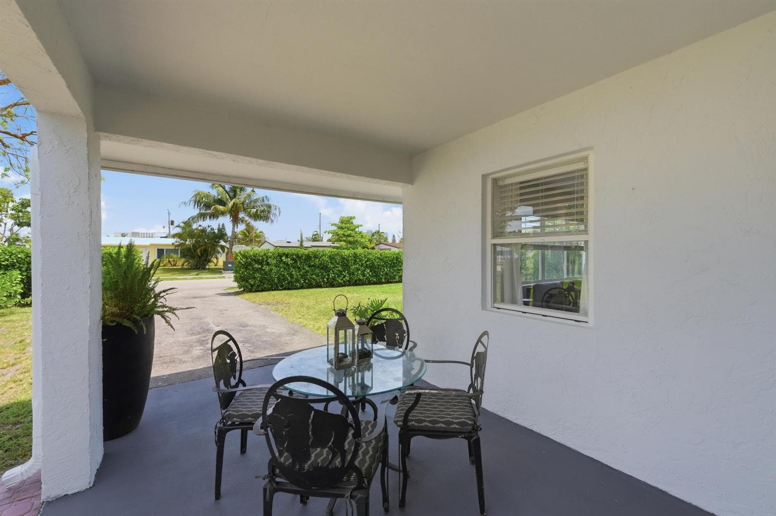330 NE 59th Court, Oakland Park, FL 33334 photo 5