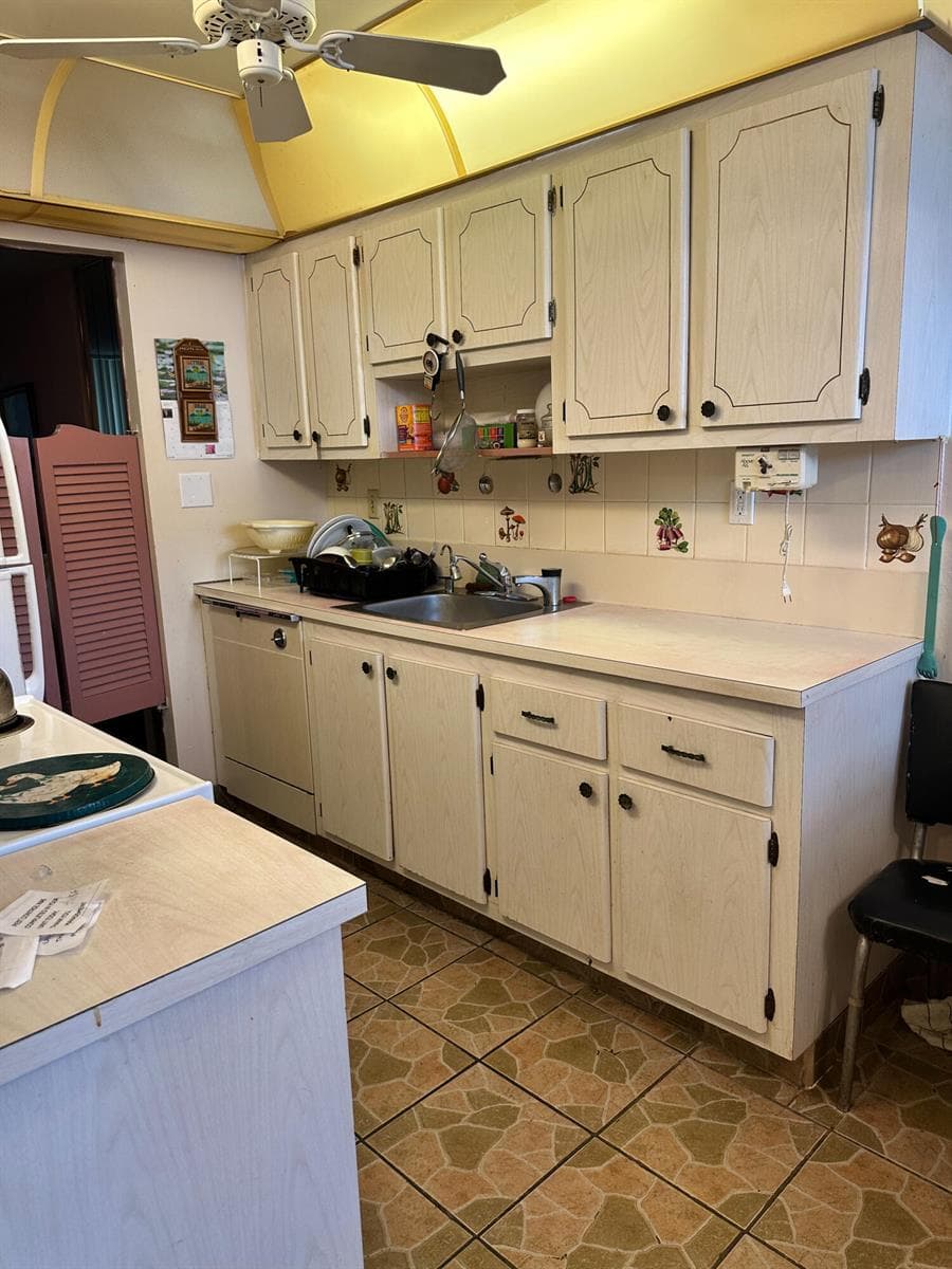 4850 NW 29th Court # 132, Lauderdale Lakes, FL 33313 photo 5