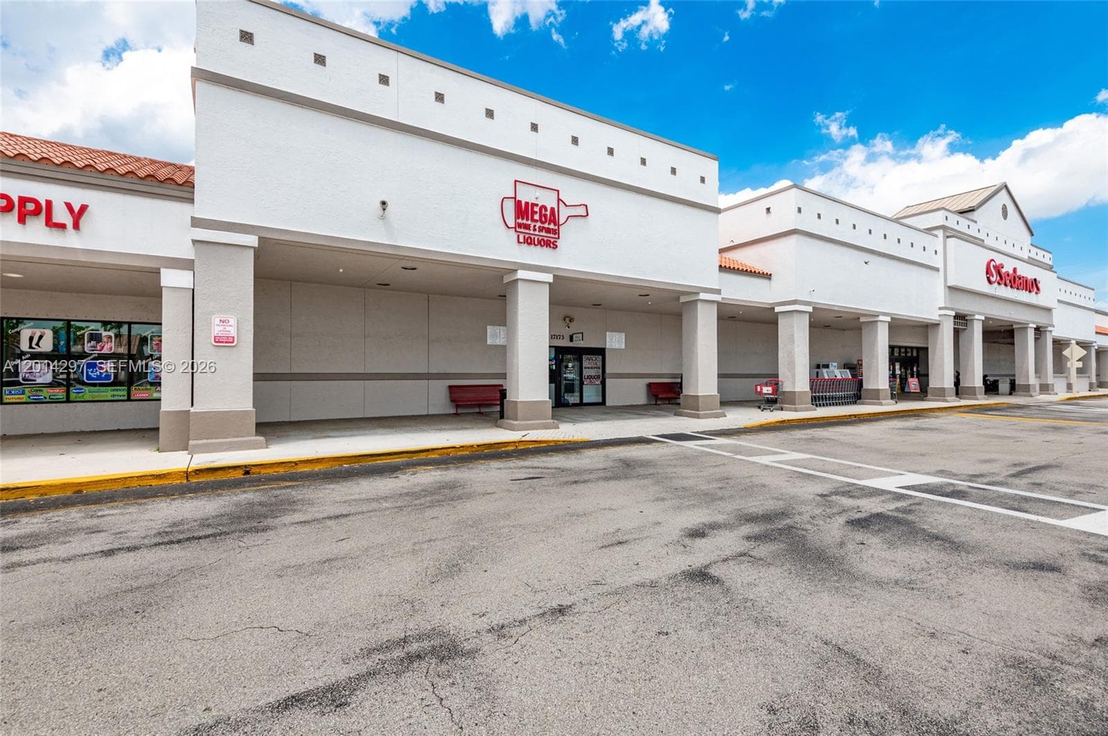 17173 Pines Blvd, Pembroke Pines, FL 33027