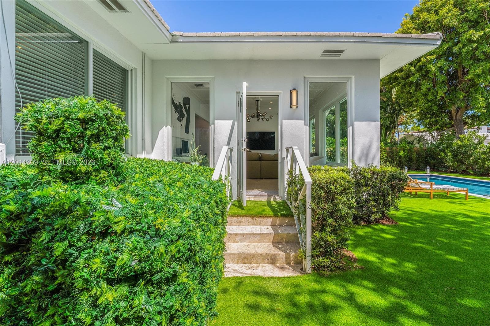 6145 La Gorce Dr, Miami Beach, FL 33140 photo 3