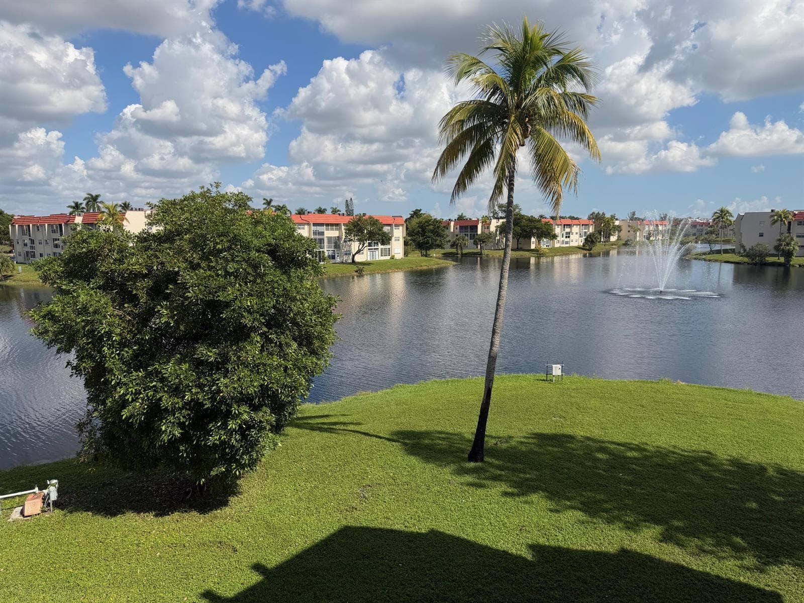 2950 Sunrise Lakes Drive W # 305, Sunrise, FL 33322 photo 5