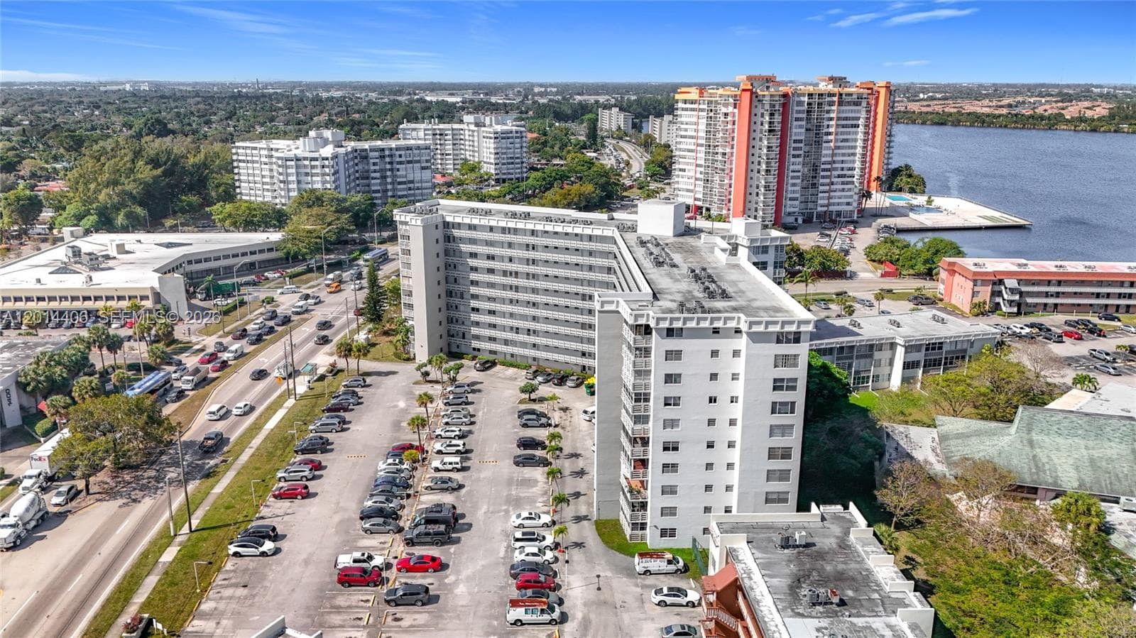 1401 NE Miami Gardens Dr # 286, Miami, FL 33179 photo 4