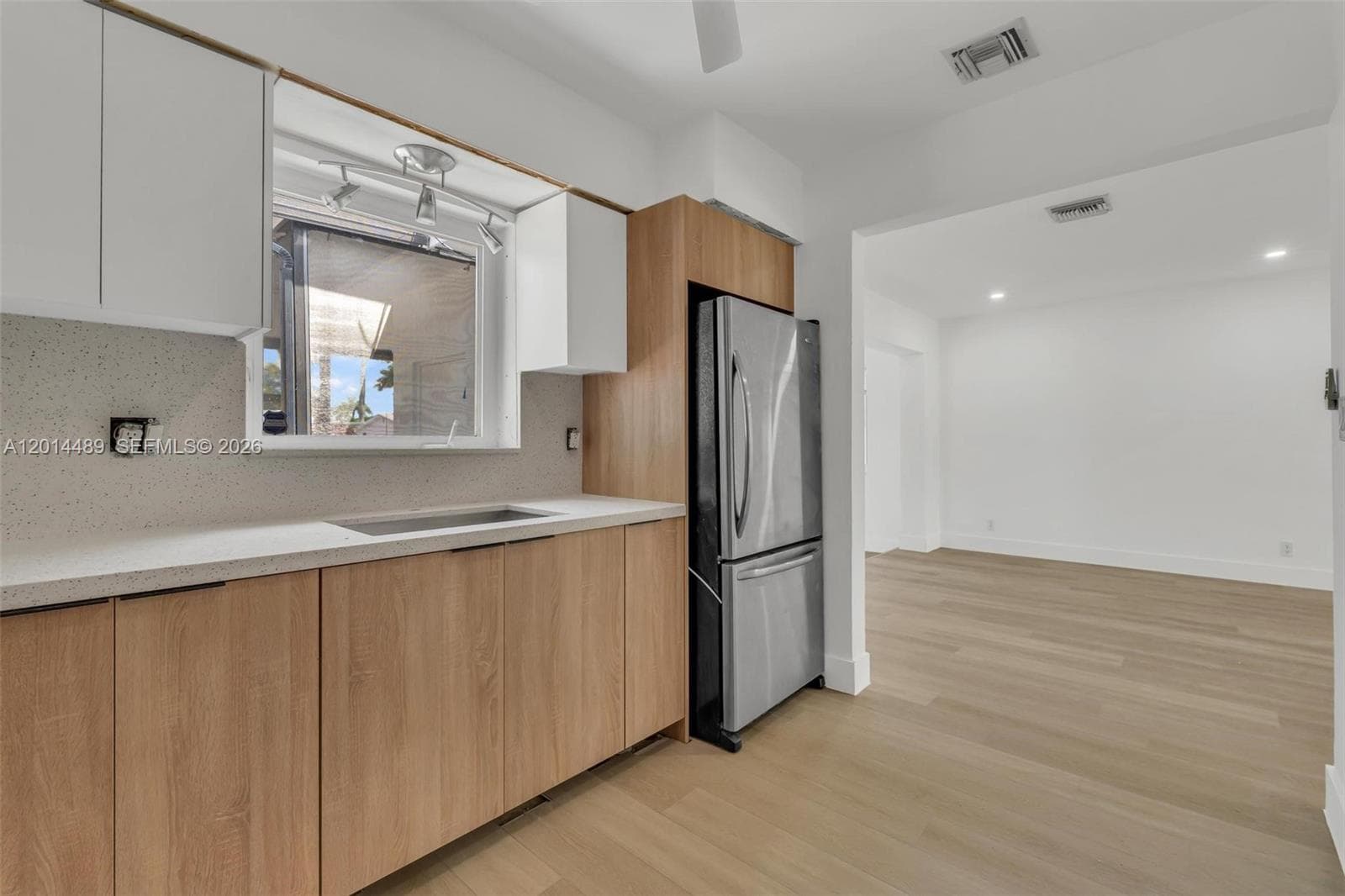1419 Harding St, Hollywood, FL 33020 photo 3