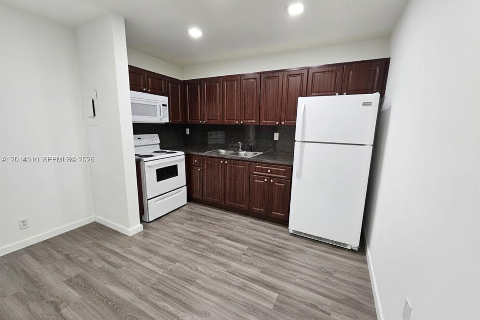 6961 W 14th Ct # 103, Hialeah, FL 33014 photo 2