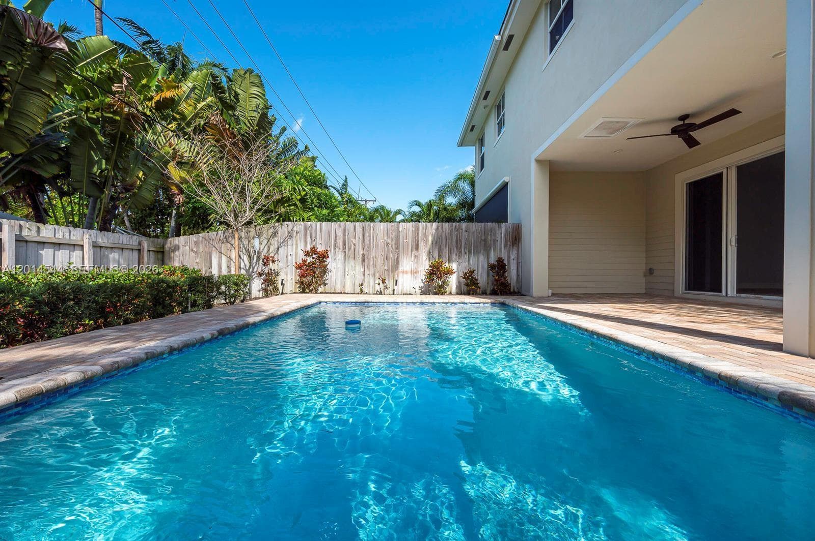 1031 NE 13th Ave, Fort Lauderdale, FL 33304 photo 2