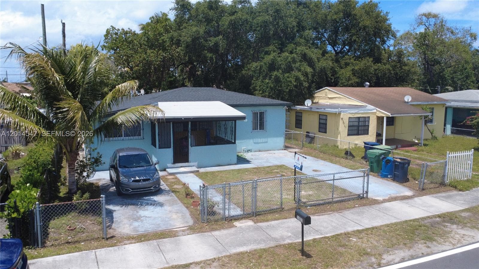 1631 NW 114th St, Miami, FL 33167 photo 2