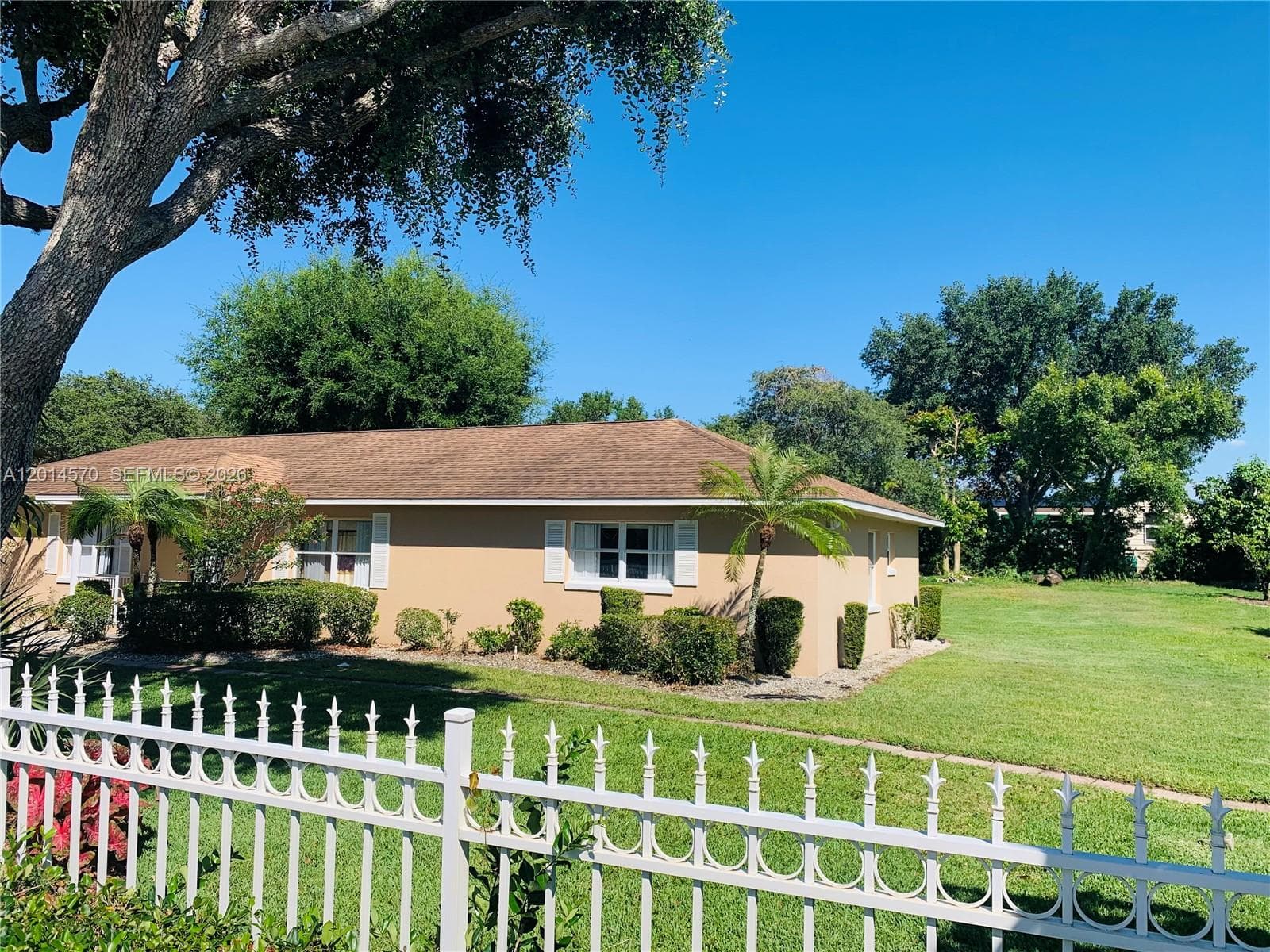 196 JAMISON AVE, Lake Placid, FL 33852 photo 3