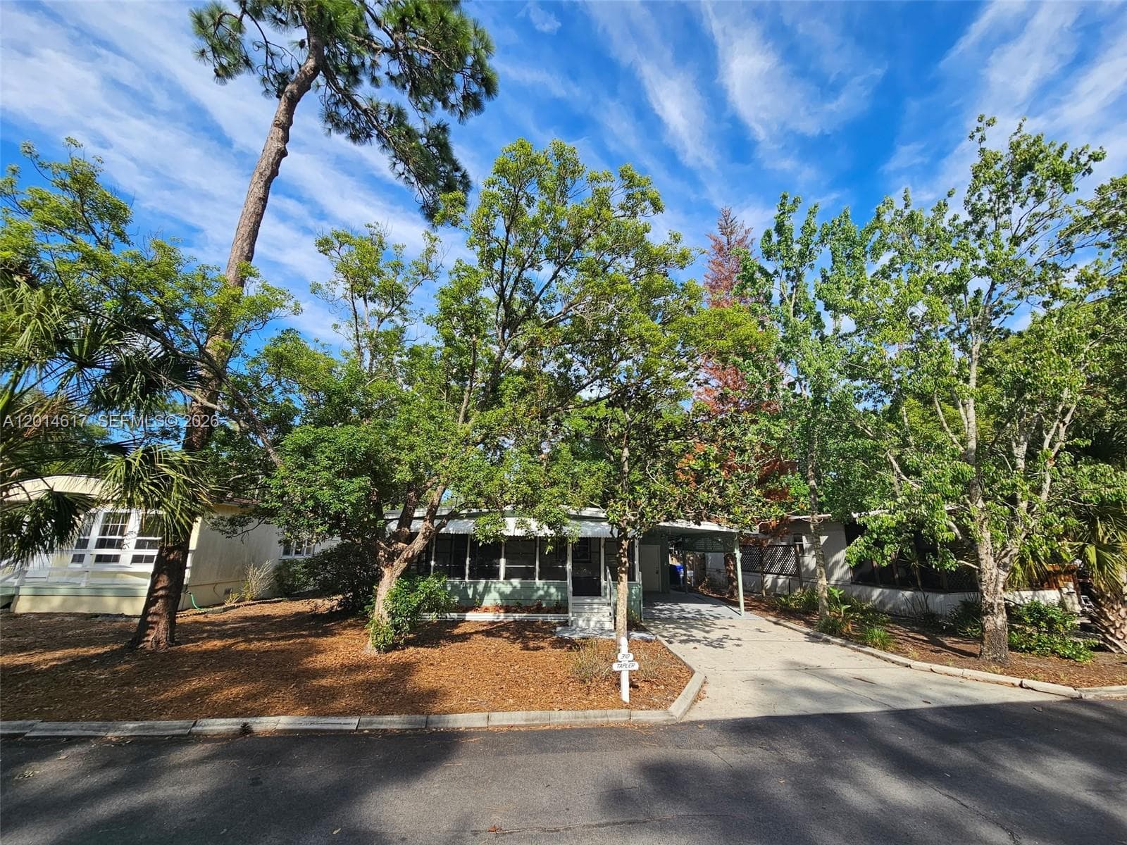 318 N FOREST BLVD, Other City - In The State Of Florida, FL 32746 photo 2