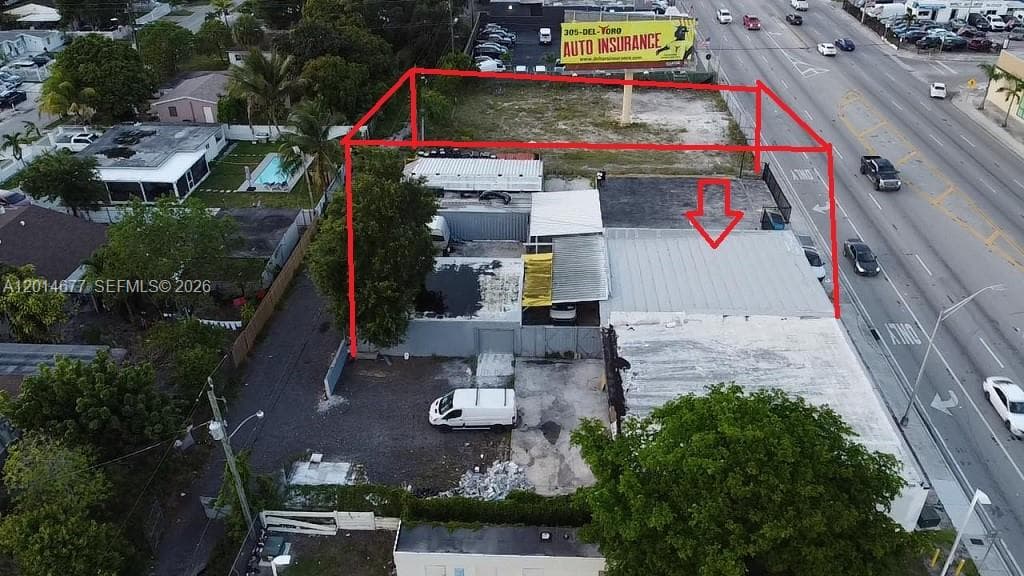 10400 SW 27th St, Miami, FL 33165 photo 5