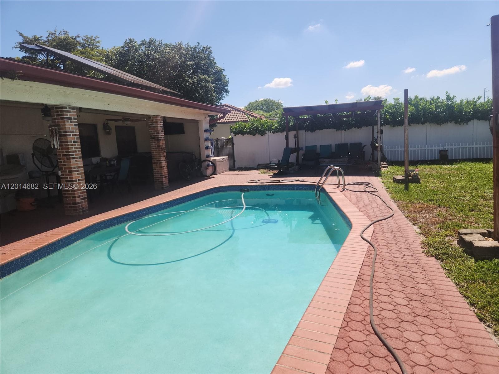 8882 SW 1st Pl, Coral Springs, FL 33071 photo 2