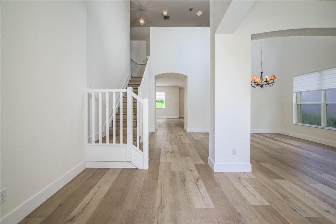 19364 S Whitewater Avenue, Weston, FL 33332 photo 3