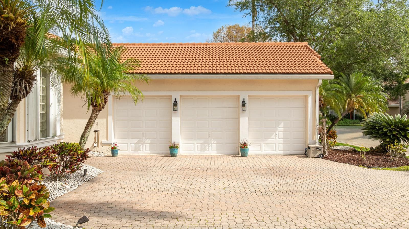 6246 NW 125th Avenue, Coral Springs, FL 33076 photo 2