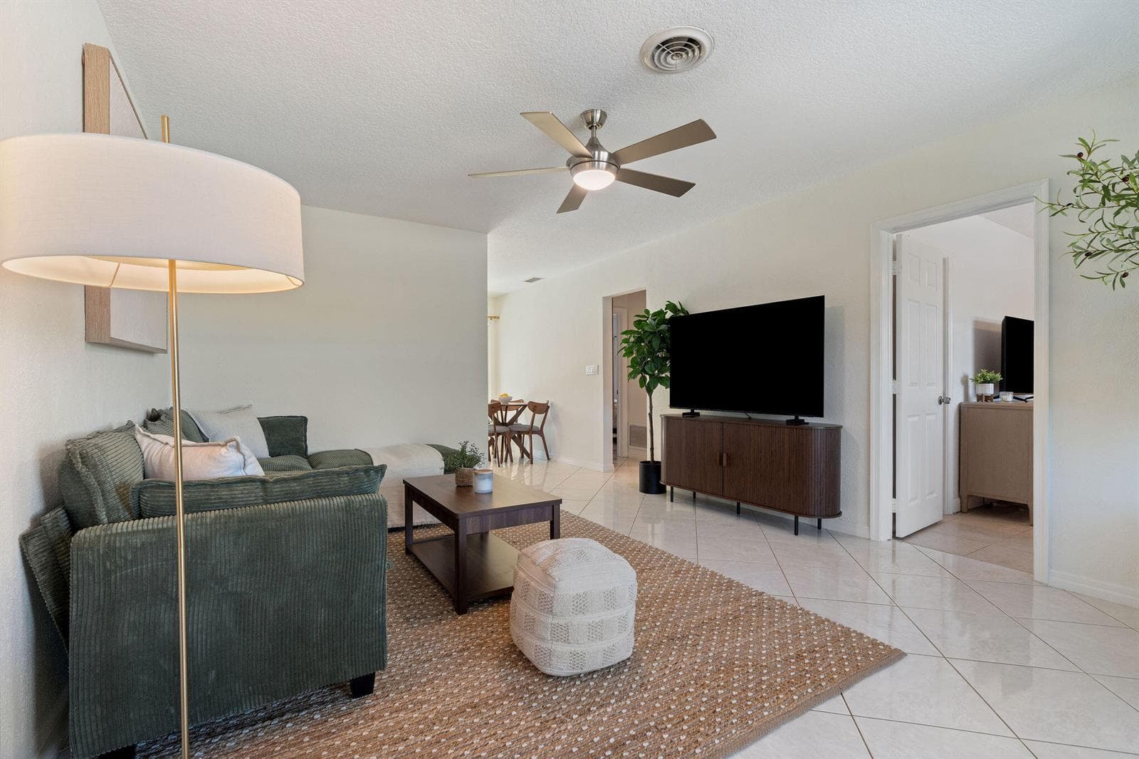 1850 SE 7th Street # B, Pompano Beach, FL 33060 photo 4