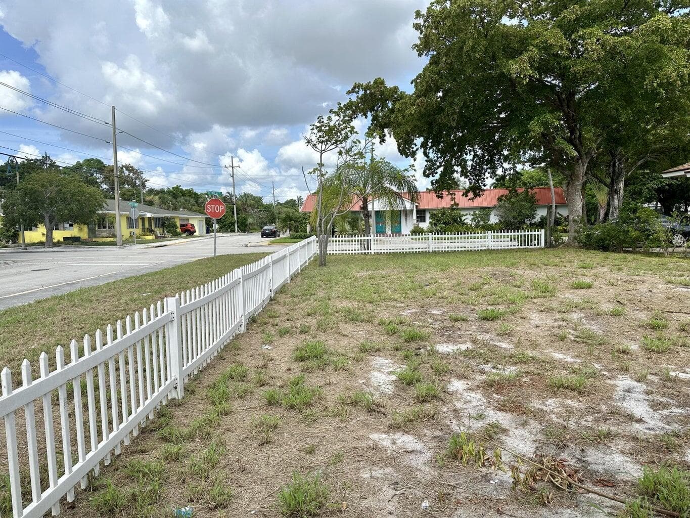312 12th Avenue N, Lake Worth, FL 33460 photo 2