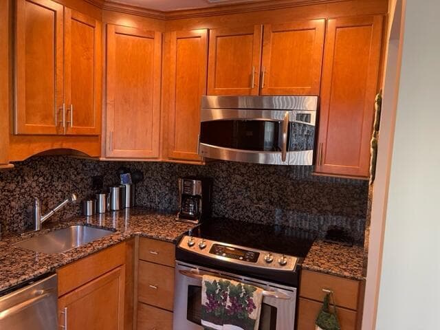 22 Colonial Club Drive # 103, Boynton Beach, FL 33435 photo 3