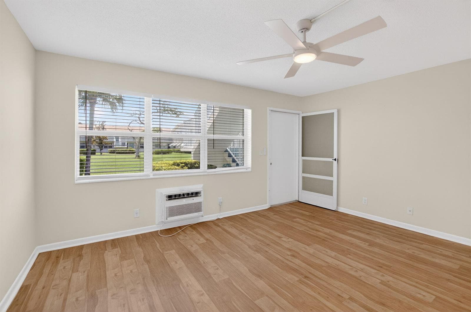 660 Horizon W # 107, Boynton Beach, FL 33435 photo 5