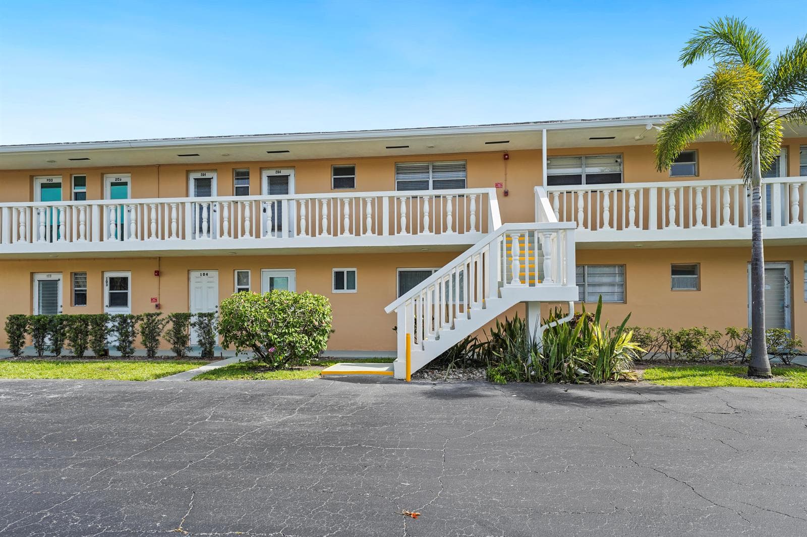 2222 NE 1st Way # 204, Boynton Beach, FL 33435 photo 2