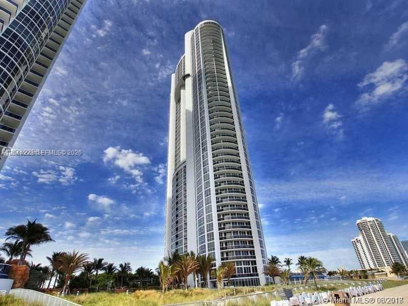 18201 Collins Ave # 1908, Sunny Isles Beach, FL 33160