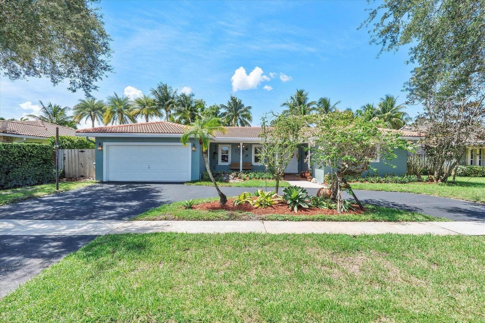 5101 N 36th Court, Hollywood, FL 33021 photo 2