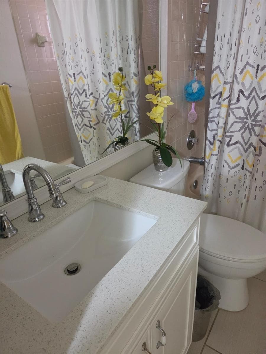 5310 Las Verdes Circle # 220, Delray Beach, FL 33484 photo 4