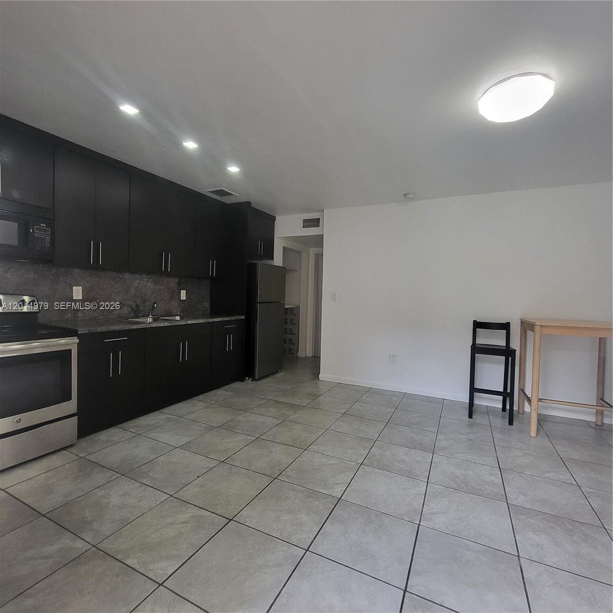 315 NW 59th St # 2, Miami, FL 33127 photo 4