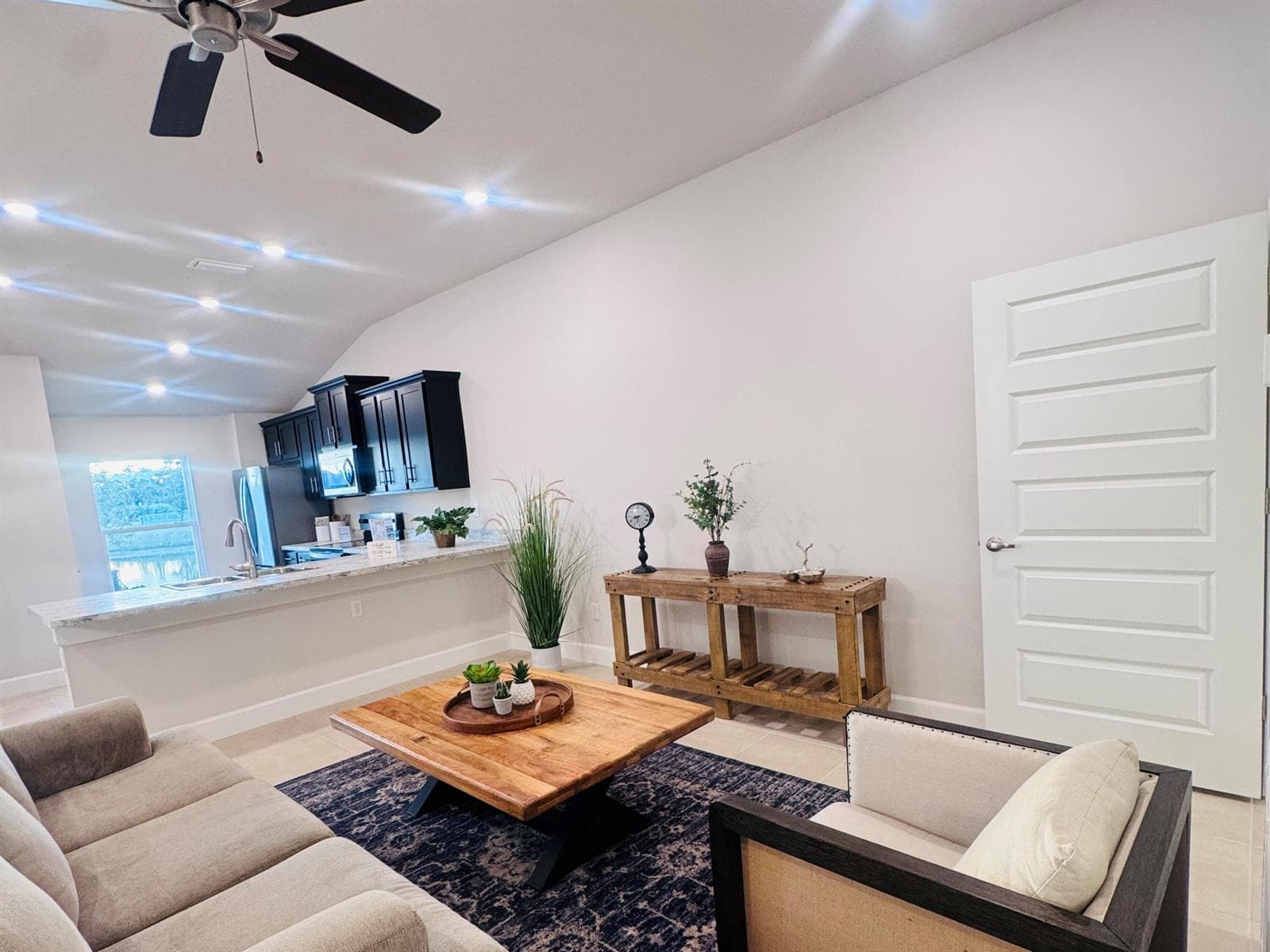 8614 Giovanni Avenue, Fort Pierce, FL 34951 photo 2