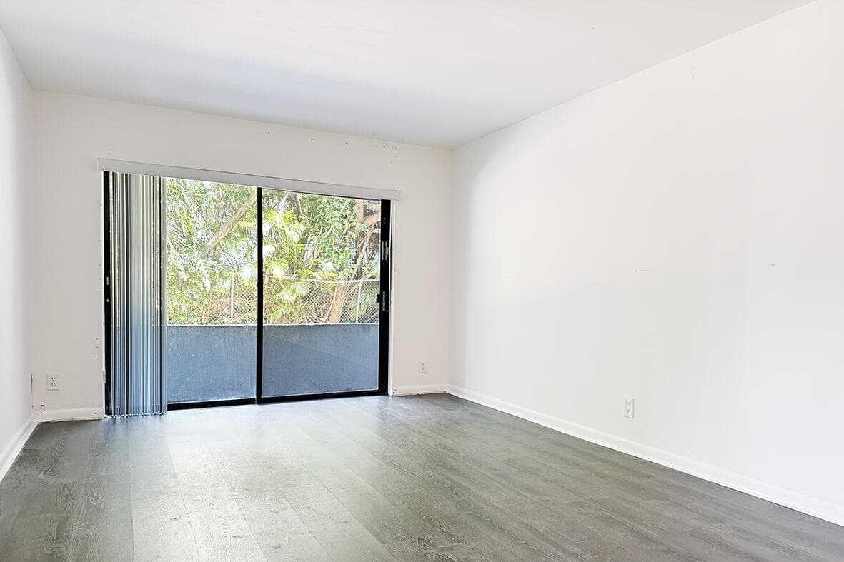 1900 N Congress Avenue # 105, West Palm Beach, FL 33401 photo 2