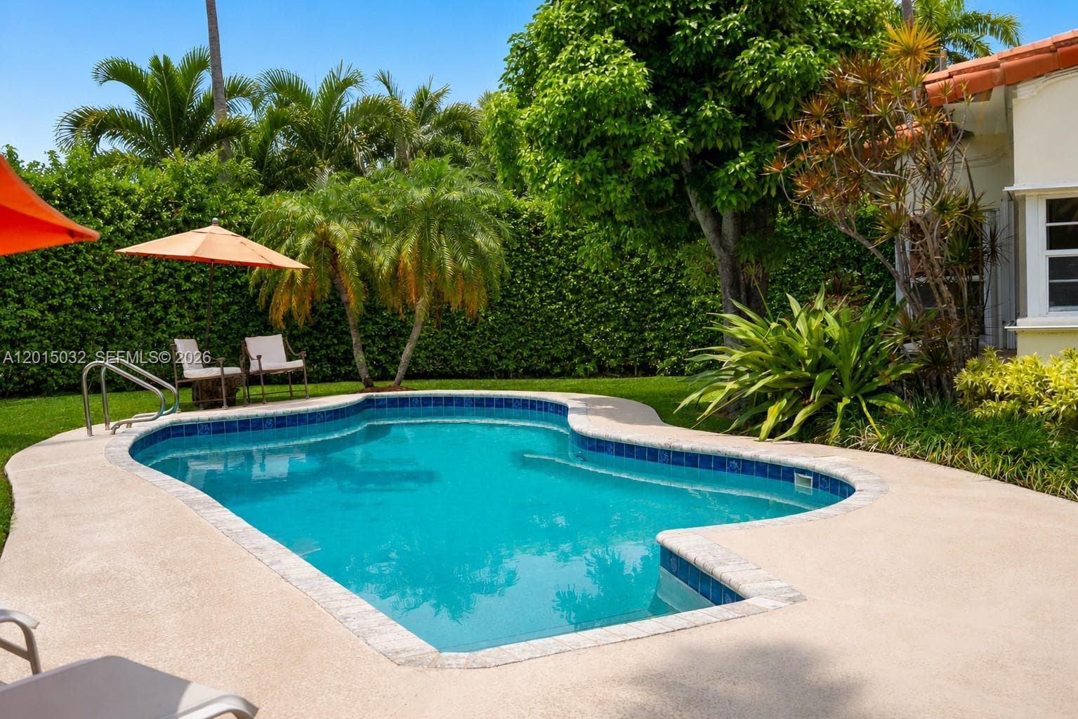 363 S Hibiscus Dr, Miami Beach, FL 33139 photo 3