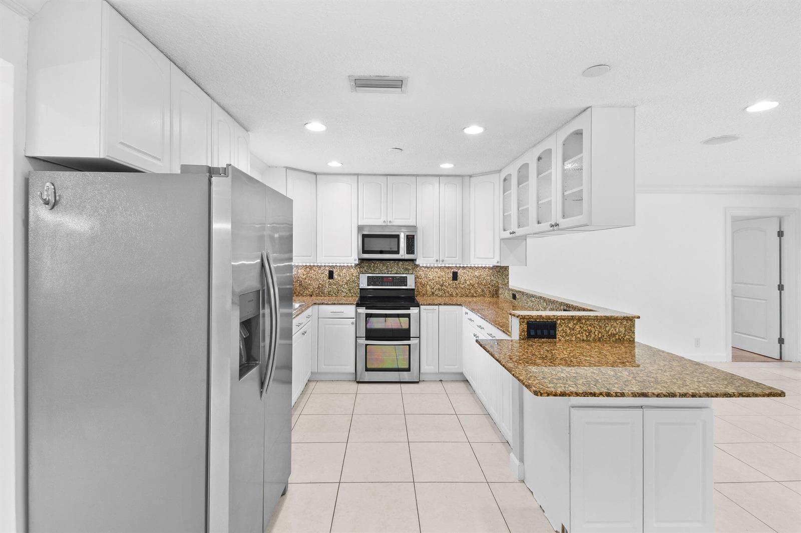 16582 Mellen Lane, FL 33478 photo 4