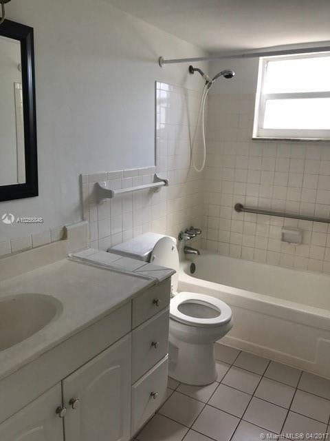 1830 Dixianna Street # 201, Hollywood, FL 33020 photo 4