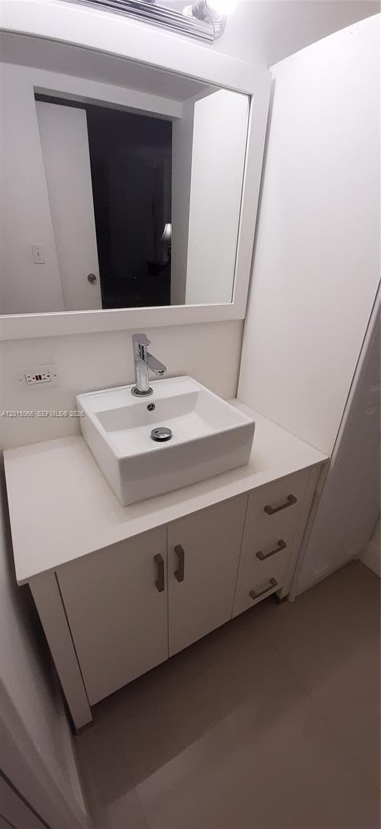 16909 N Bay Rd # 914, Sunny Isles Beach, FL 33160 photo 4