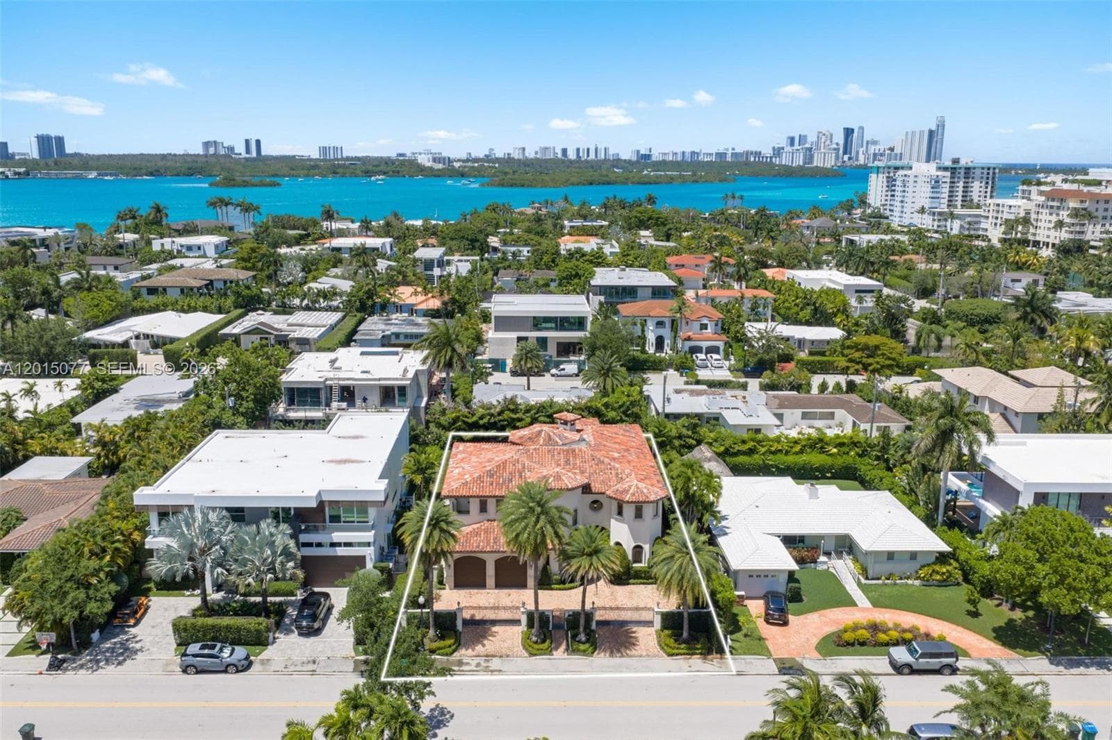 1251 99th St, Bay Harbor Islands, FL 33154 photo 2