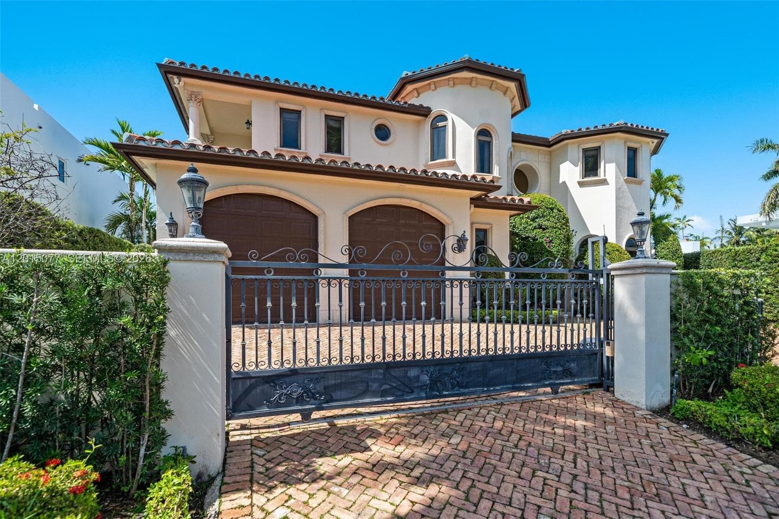 1251 99th St, Bay Harbor Islands, FL 33154 photo 3
