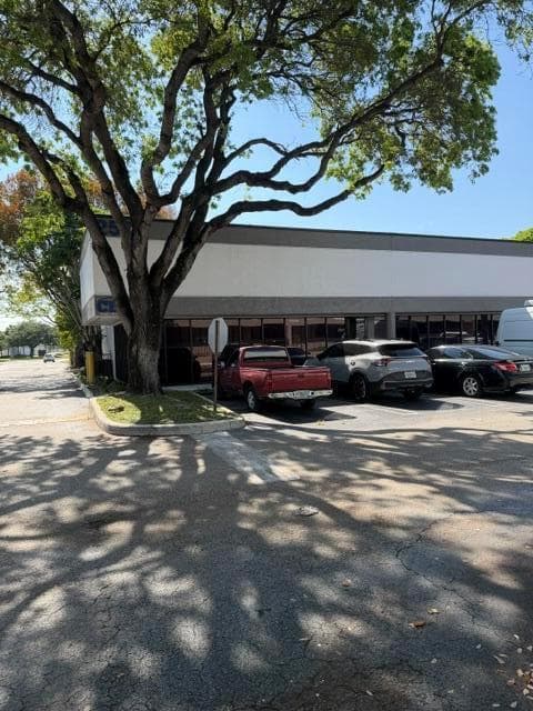 2560 N Powerline Road # 201, Pompano Beach, FL 33060