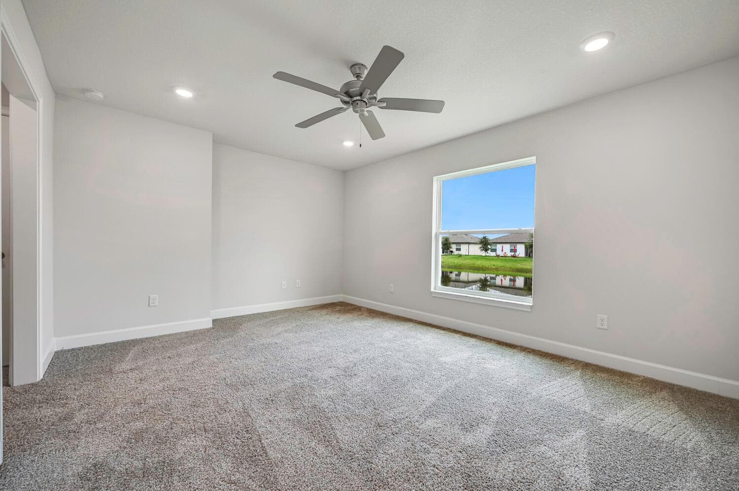 8613 Giovanni Avenue, Fort Pierce, FL 34951 photo 5