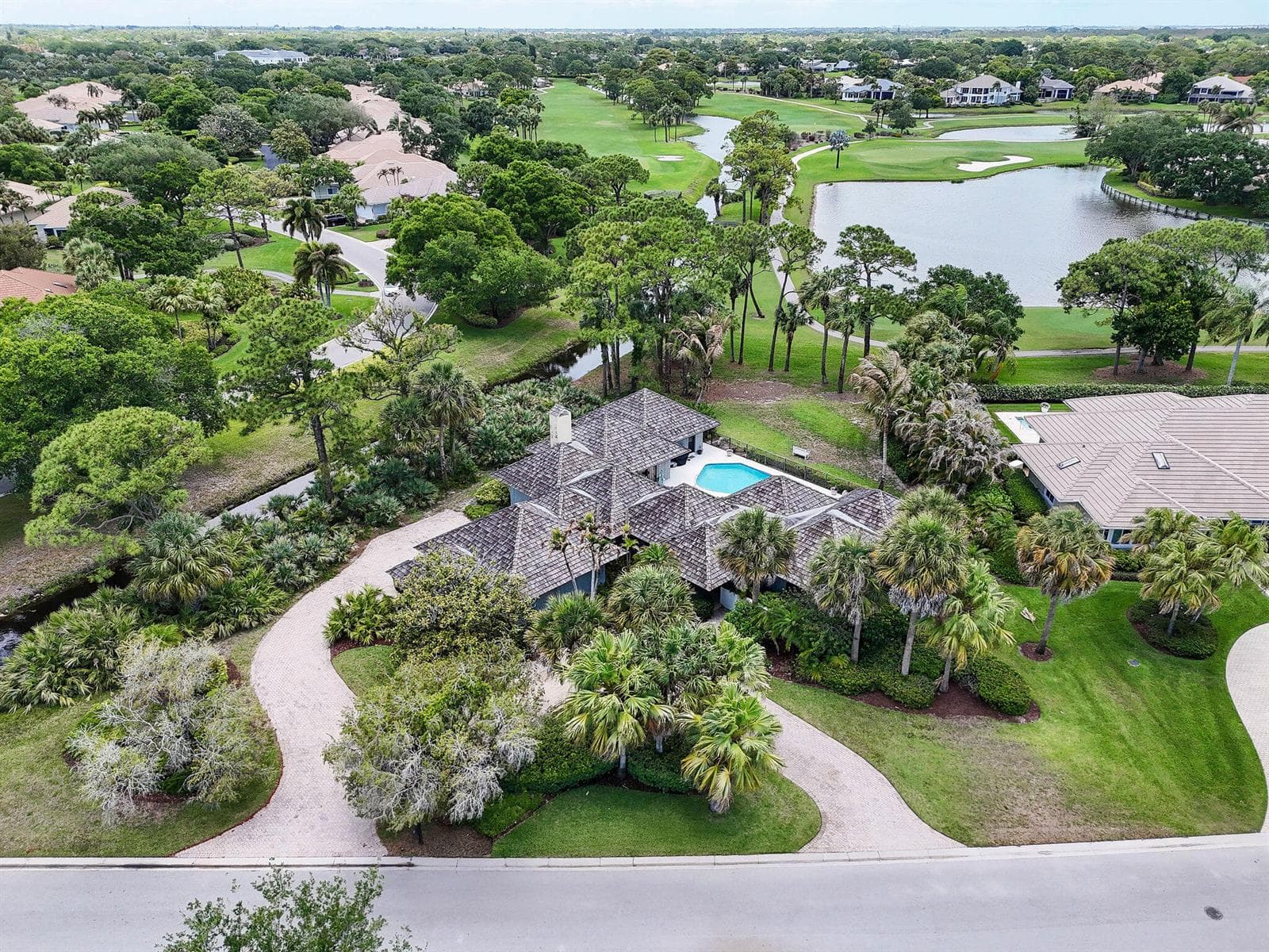 6980 SE Winged Foot Drive, Stuart, FL 34997 photo 2