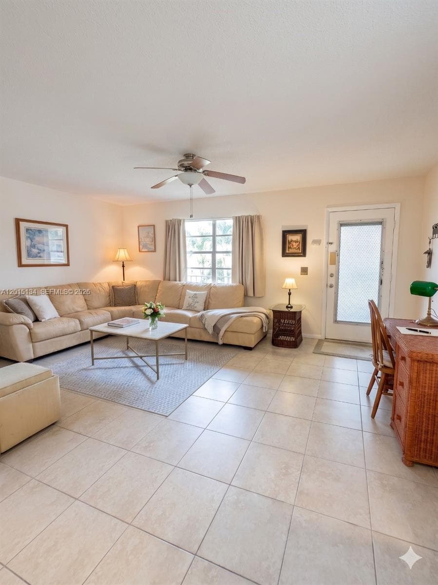 416 Burgundy I # I, Delray Beach, FL 33484 photo 5