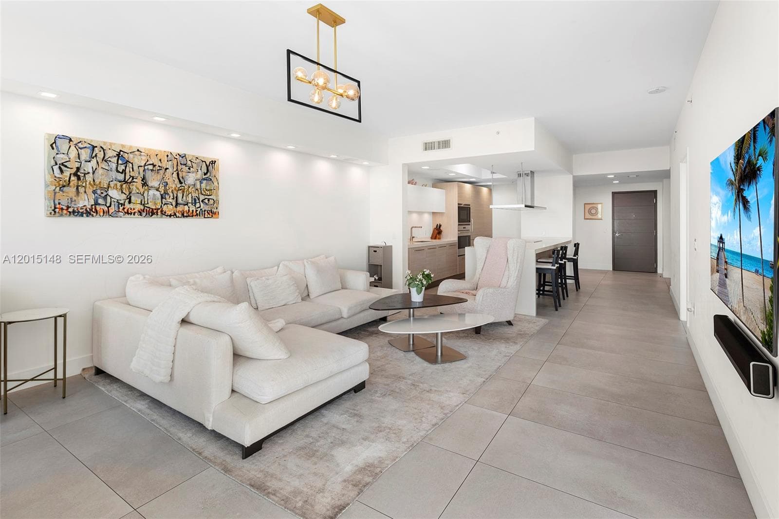 17111 Biscayne Blvd # 606, North Miami Beach, FL 33160 photo 3