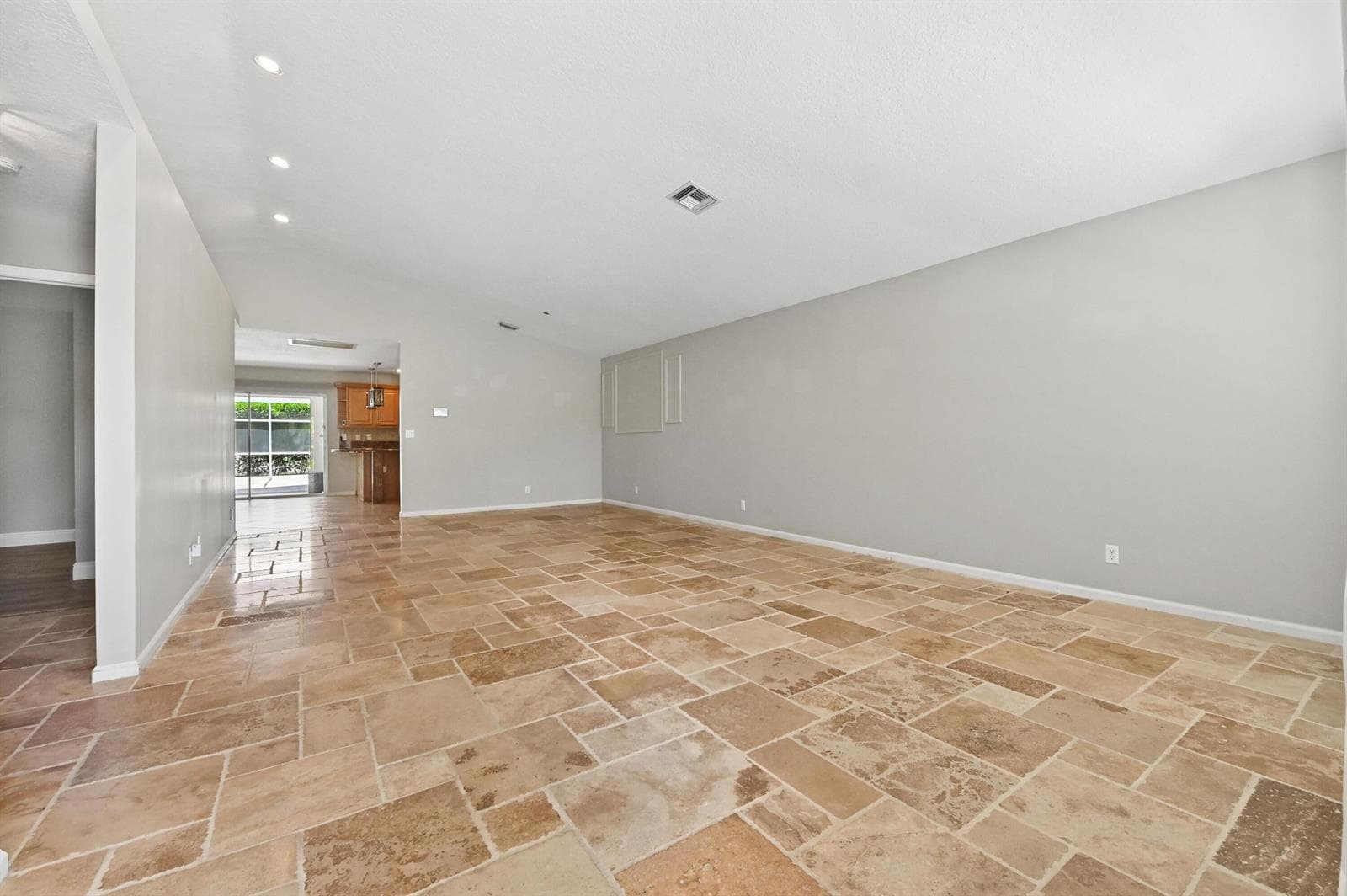 1163 Peninsula Way, FL 33413 photo 4