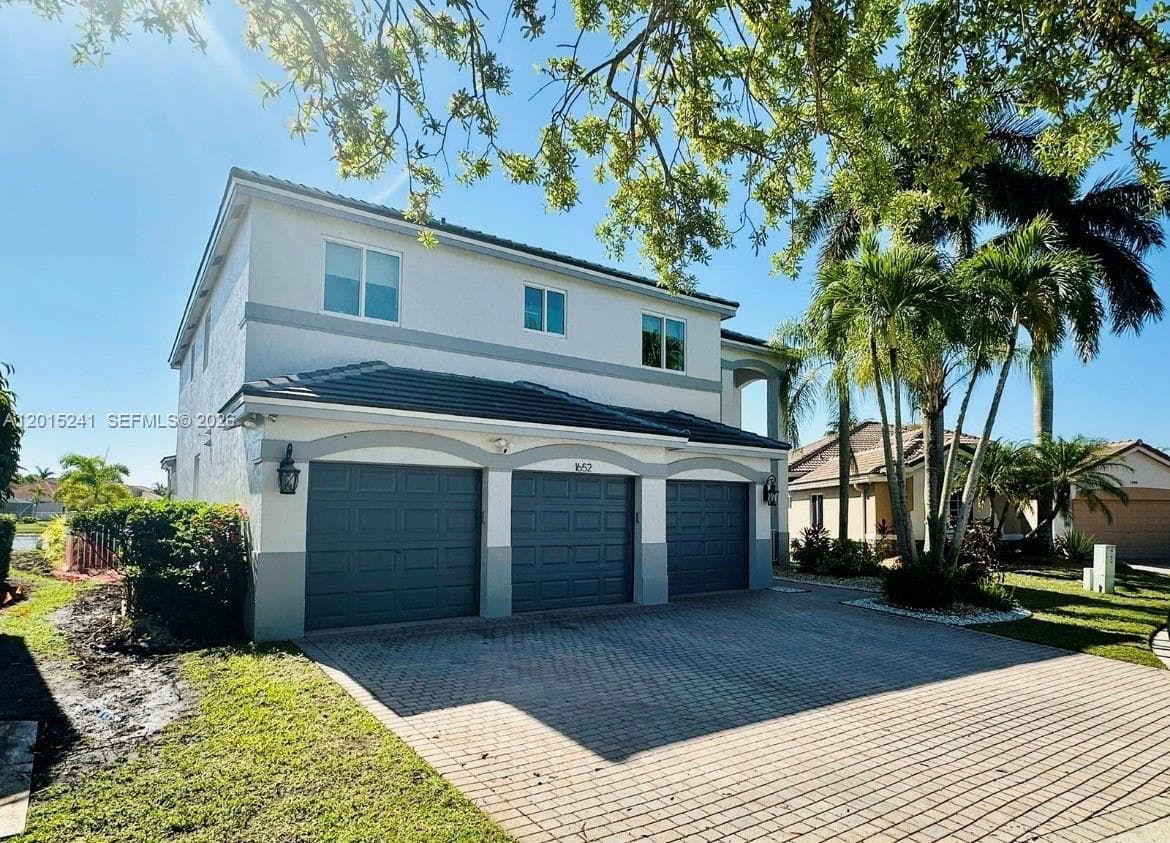 1652 Orchid Bnd, Weston, FL 33327 photo 2