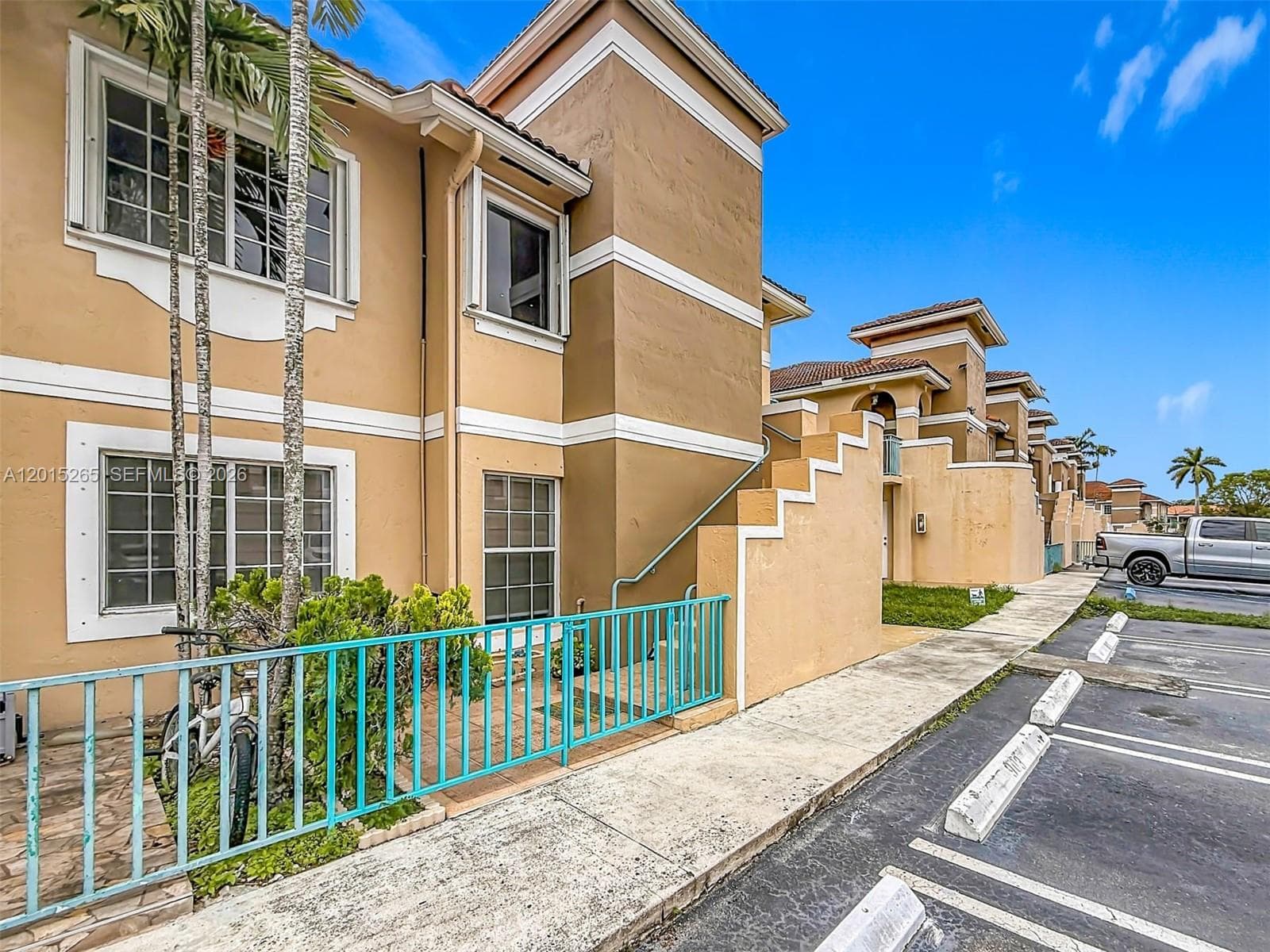 6466 SW 130th Pl # 902, Miami, FL 33183 photo 2