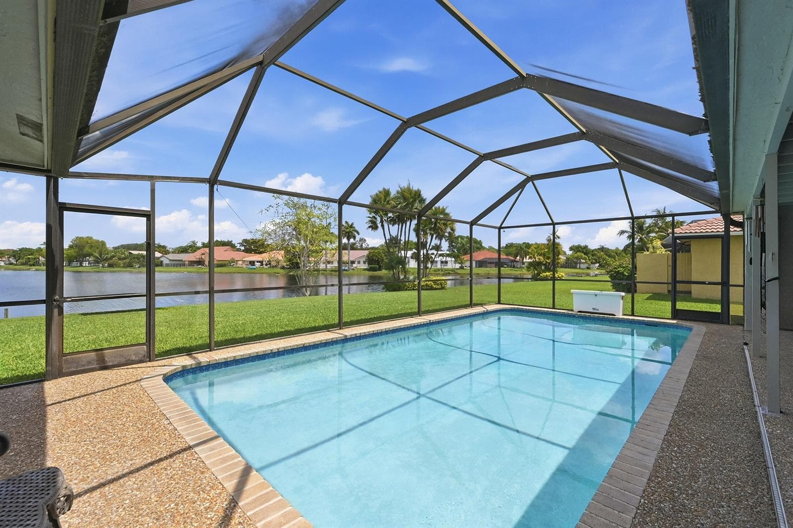 1042 NW 110th Lane, Coral Springs, FL 33071 photo 3