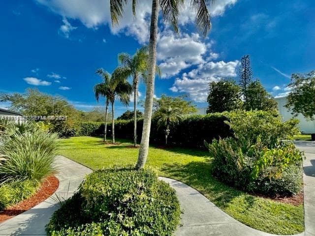 7425 SW 118th St # 0, Pinecrest, FL 33156 photo 4