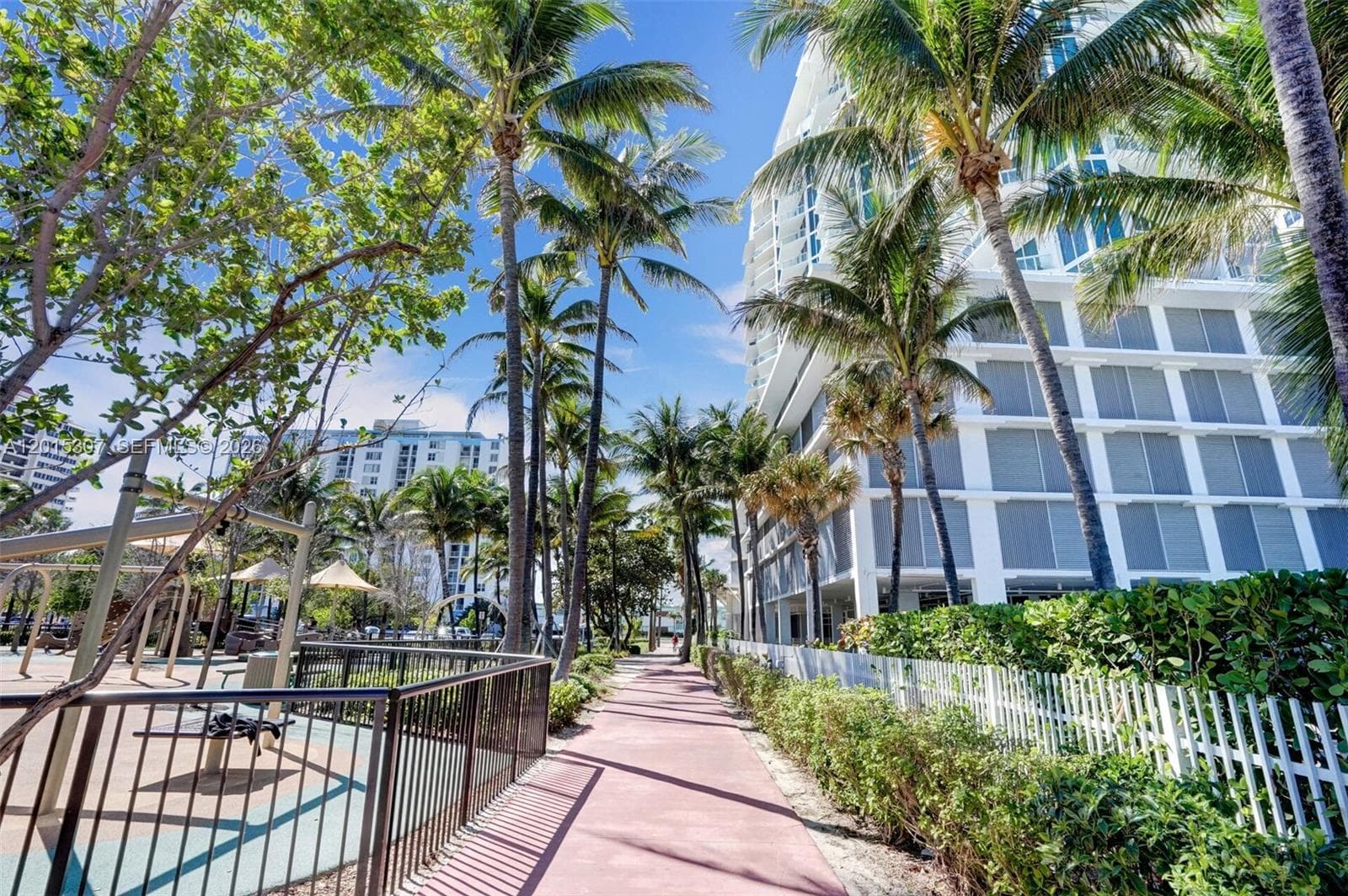 6515 Collins Ave # 1107, Miami Beach, FL 33141 photo 5