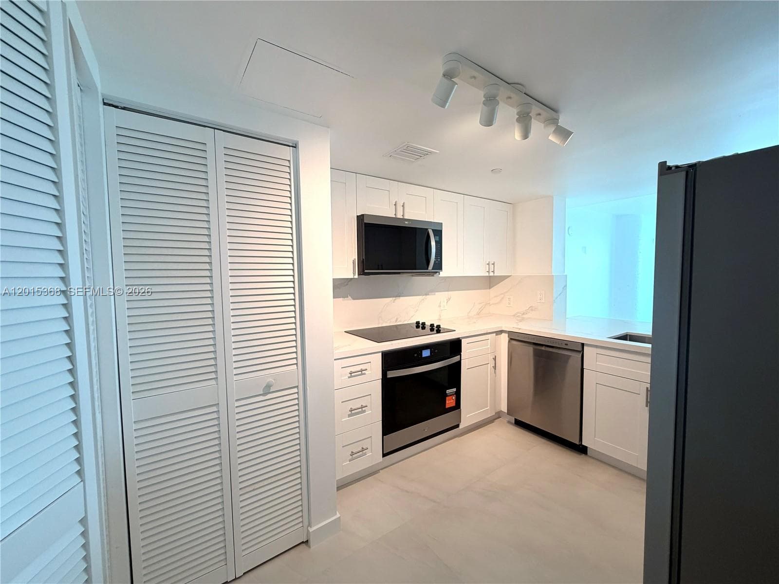 2101 Brickell Ave # 2301, Miami, FL 33129 photo 4