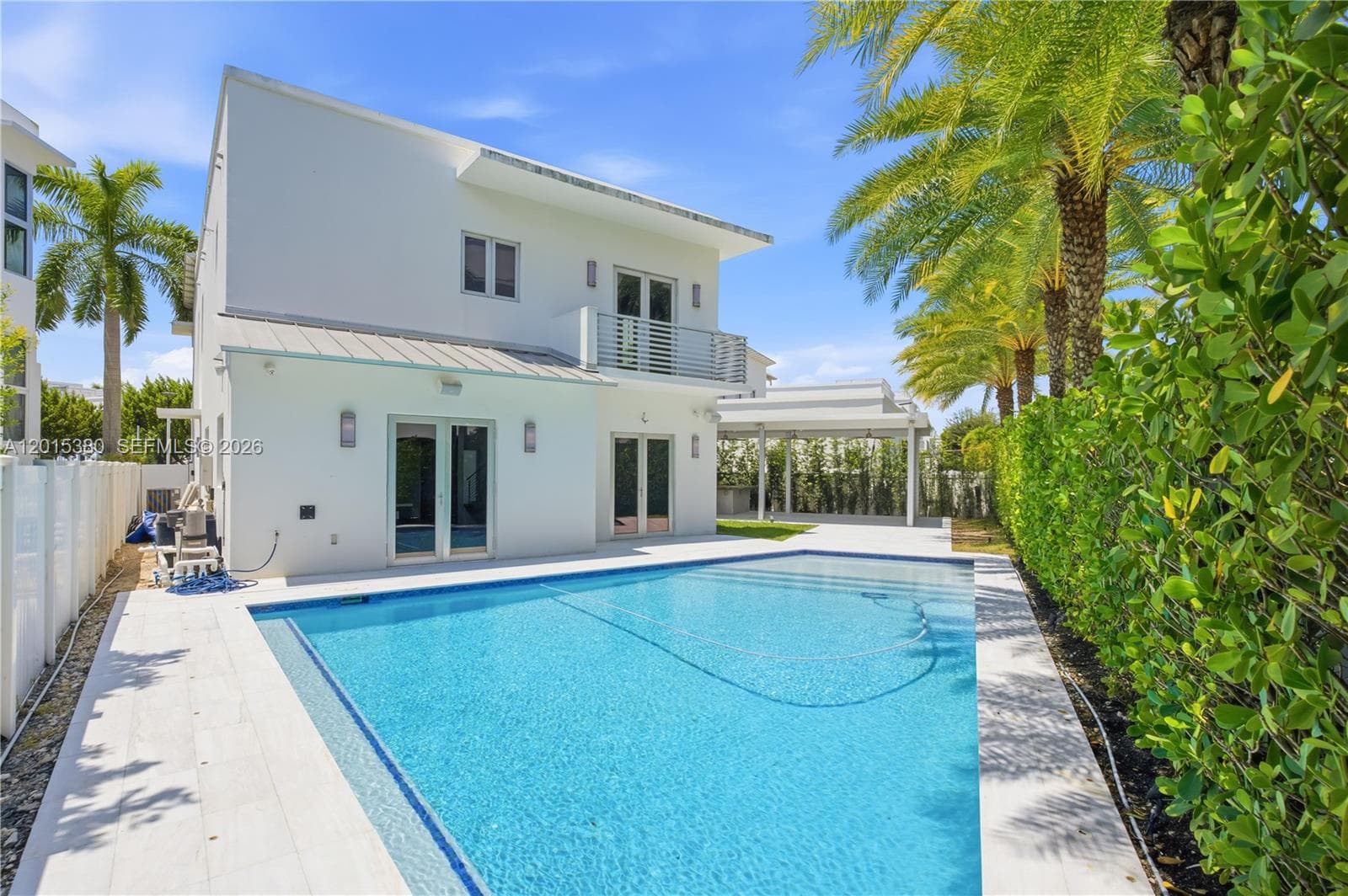 8221 NW 34th Dr, Doral, FL 33122 photo 4