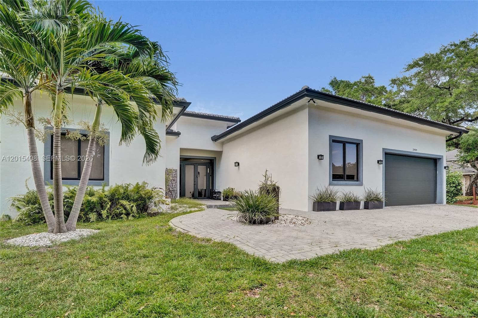 3909 SW 54th Ct, Dania Beach, FL 33312 photo 3