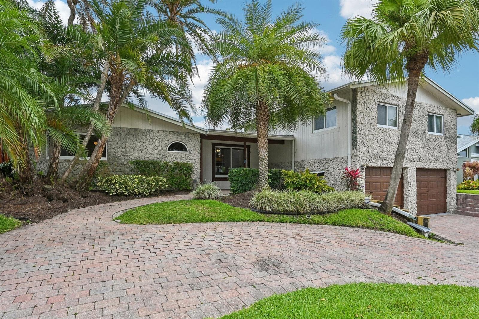 1232 NW 14th Street, Boca Raton, FL 33486 photo 3