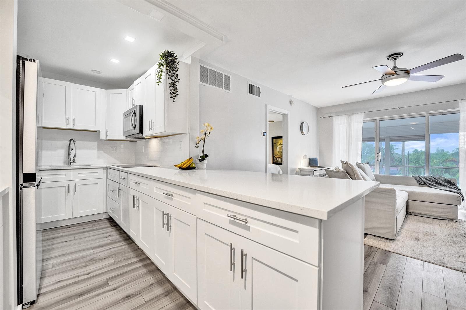 3040 NE 16th Avenue # A405, Oakland Park, FL 33334 photo 5