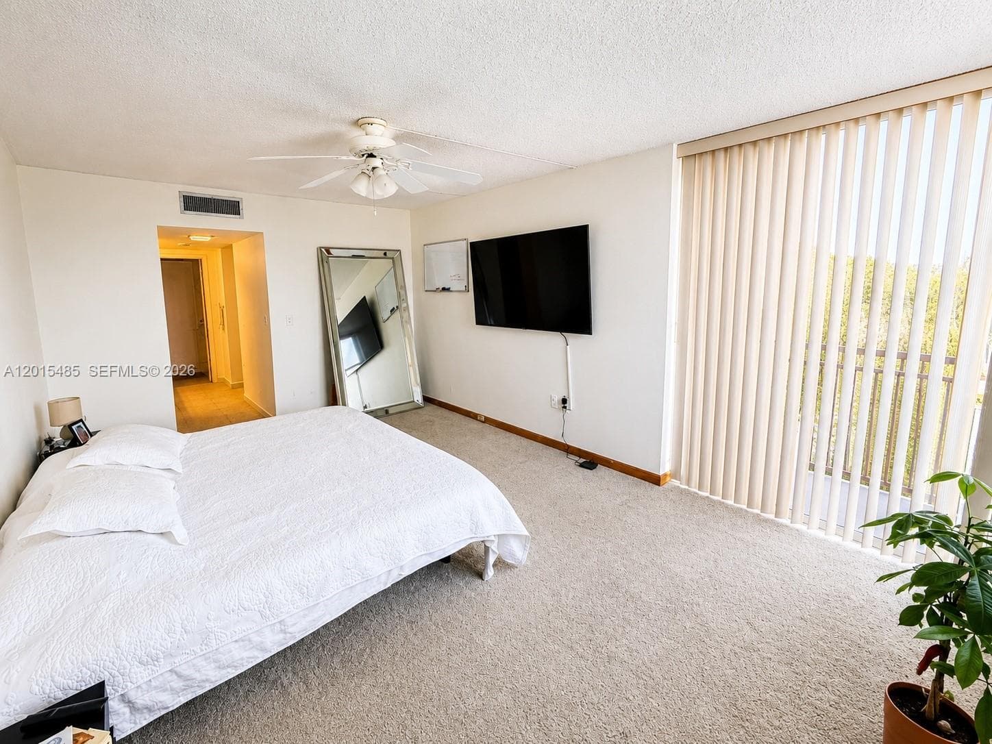 3375 N Country Club Dr # 407, Aventura, FL 33180 photo 4